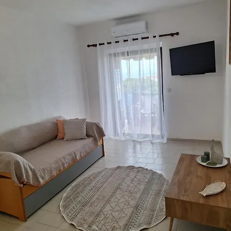 Salt & Pine * Kallithea (Chalkidiki)