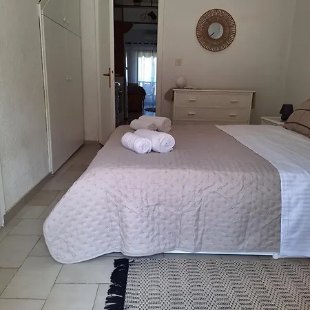 Salt & Pine Kallithea (Chalkidiki)