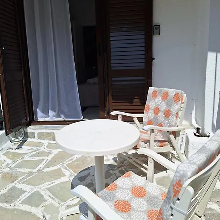 Lägenhet Salt & Pine